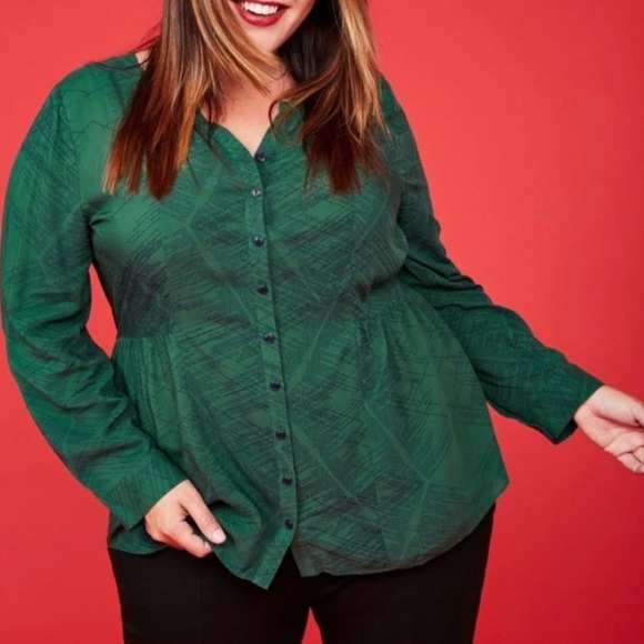 ModCloth Top Women's Size 2X Button Front Shirt Green Tie Back Roll Tab Sleeve - Picture 11 of 11